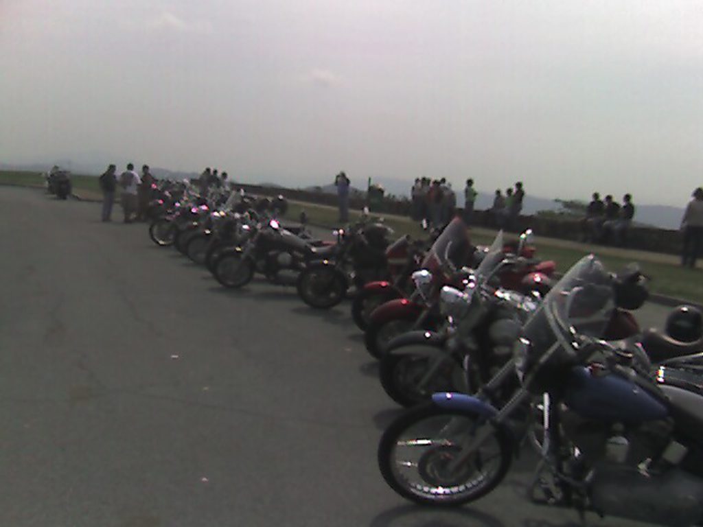 Veterans overlook on Clinch Mtn. 7/03/05