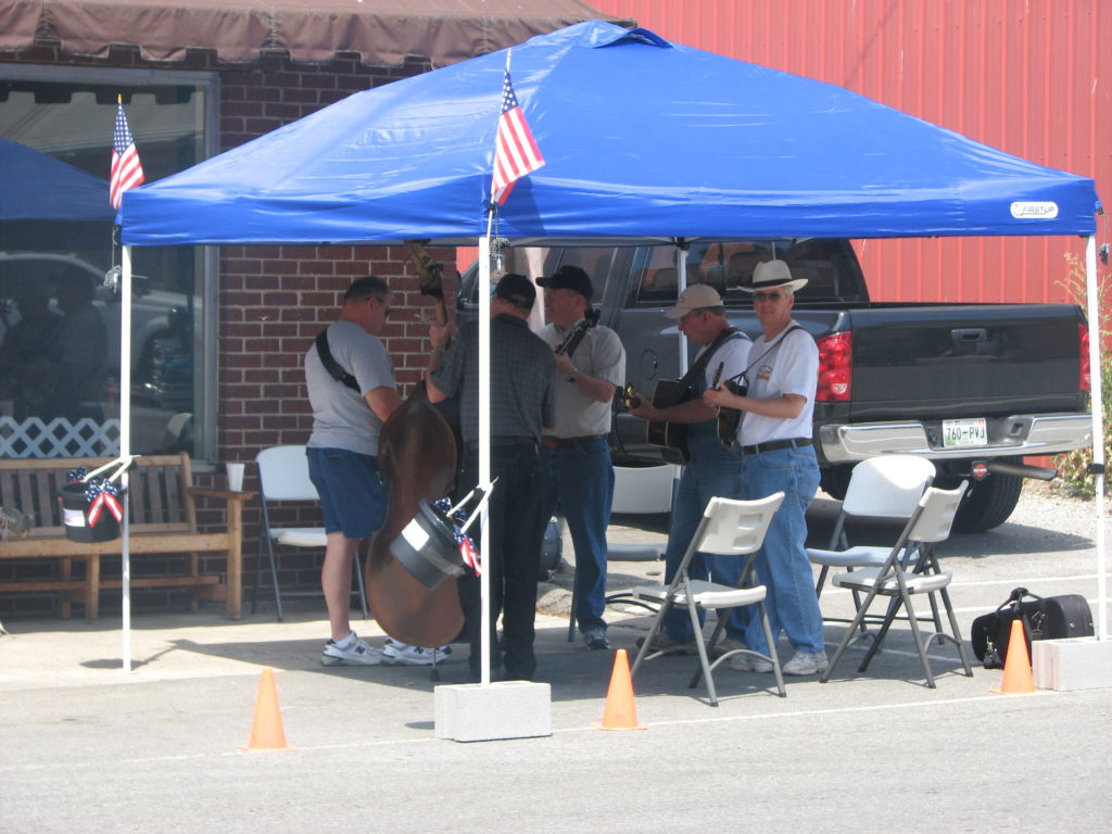 Picking in Lynchburg