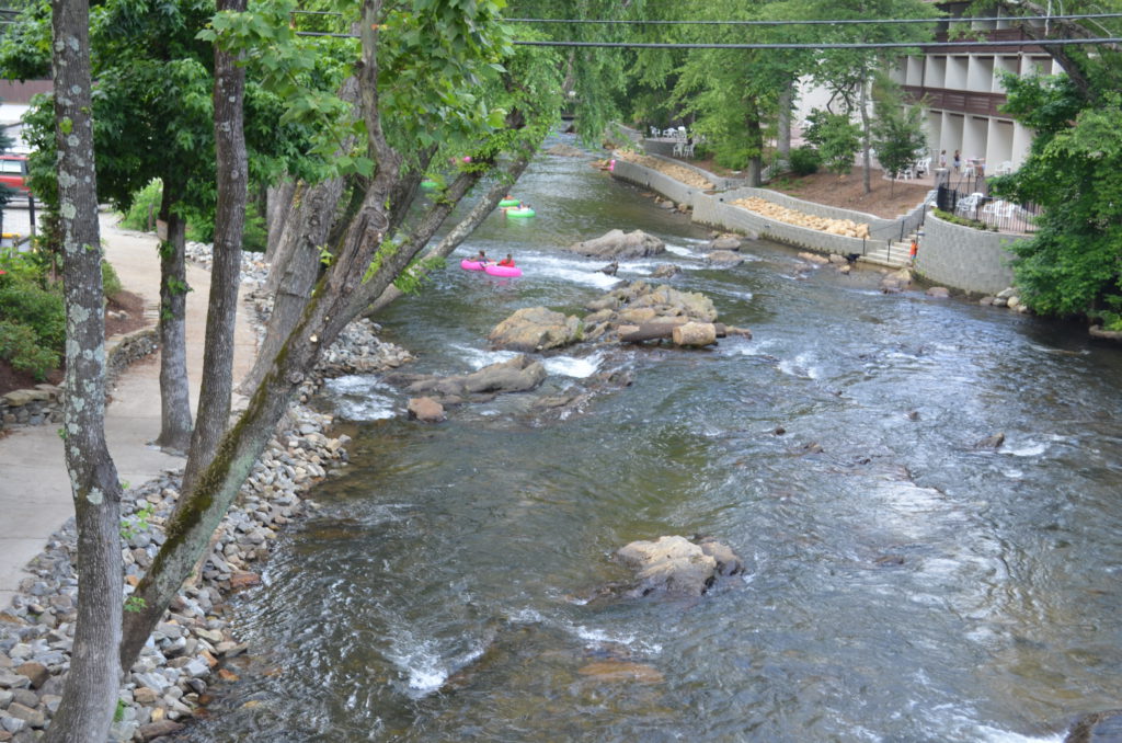 Tubing - a big event in Helen