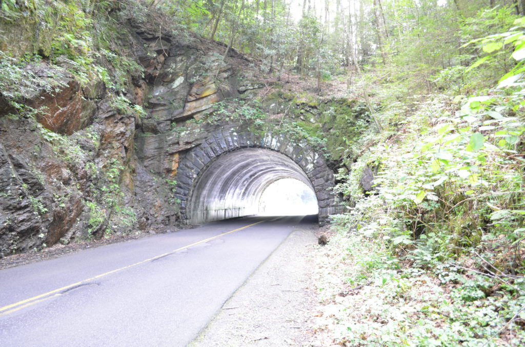 Tunnel