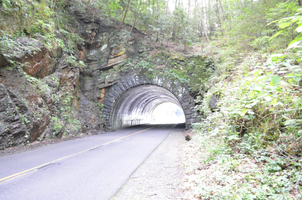 Tunnel