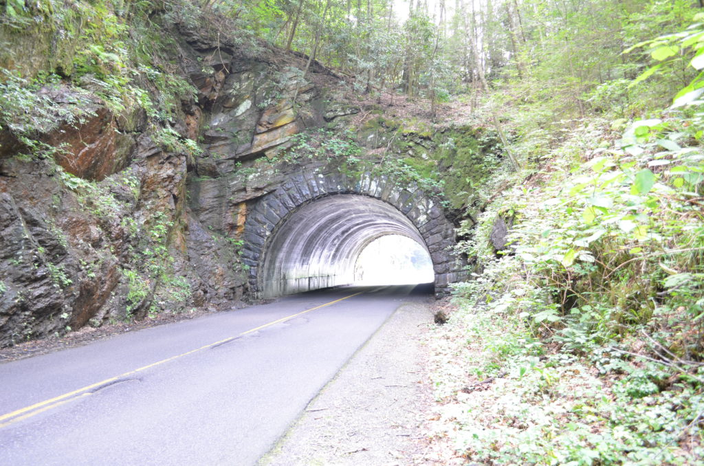 Tunnel