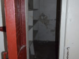 Another cell in "The Hole"